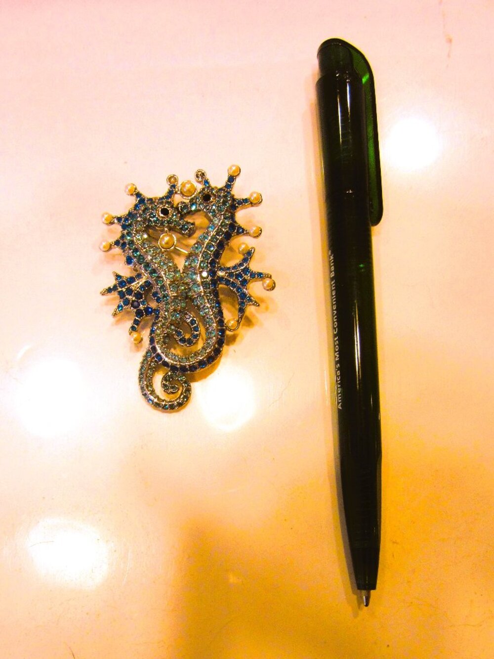 VTG DOUBLE SEAHORSE PIN/BROOCH LARGE PIN, BLUE & CLEAR CRYSTAL & FAUX PEARLS